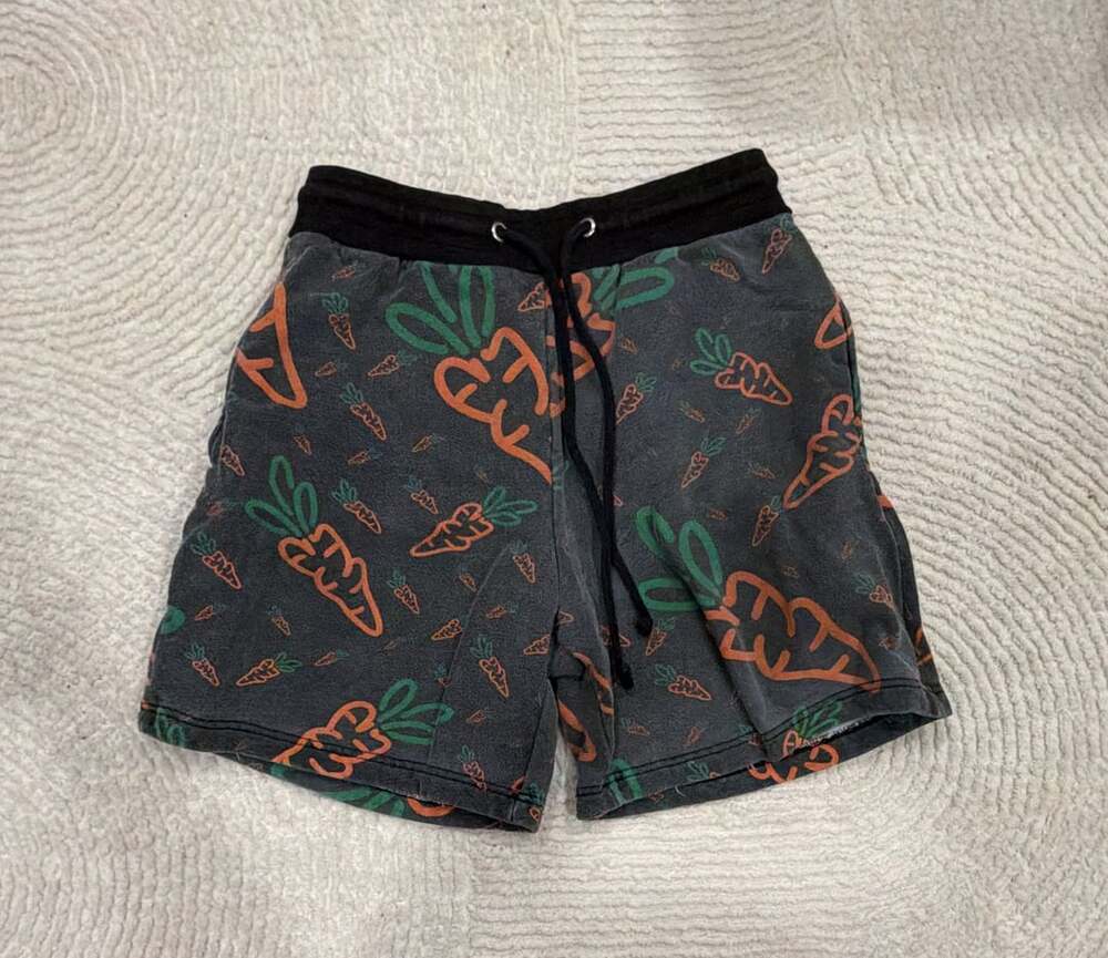 Carrots by Anwar Carrots Sweatshorts Size Medium All Over Carrot Print